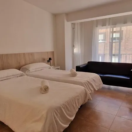 Coastal Charm In Apartment Alicante